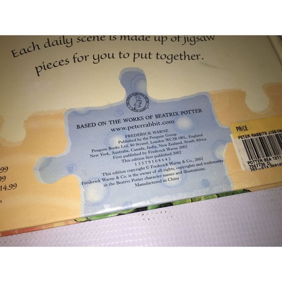 The Peter Rabbit Jigsaw Puzzle Book by Potter, Beatrix - Picture 12 of 13